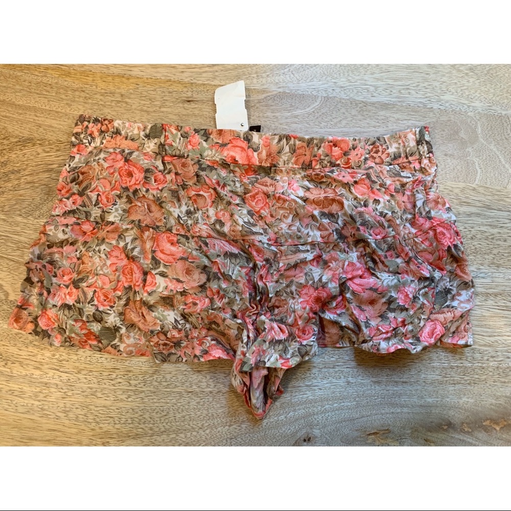Blu Moon Floral Shorts